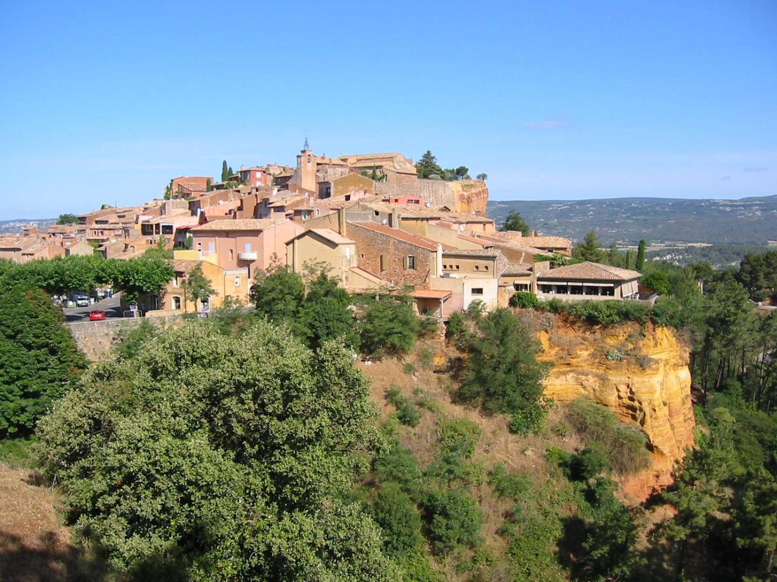 Les Cistes Villa Lioux Luaran gambar